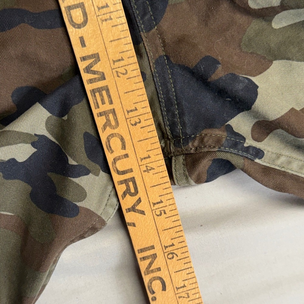 Quiksilver Mens Camo Cargo Shorts Green Brown Regular Fit Size 38 - Picture 10 of 11